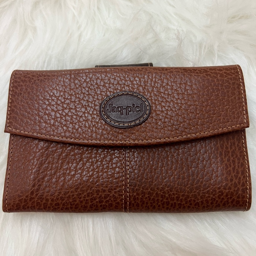 Jaq-Piel Genuine Leather Tri-fold Brown Wallet